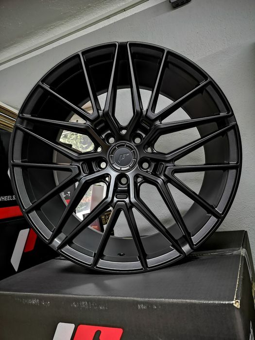 Felgi JR-Wheels Japan Racing JR38 19