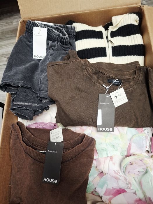 6. Giga paka do odsprzedaży ciuchymix box kg nowe