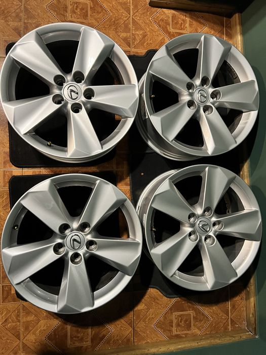 Felgi 17x7 do lexus toyota is es hs nx gs STAN IDEALNY