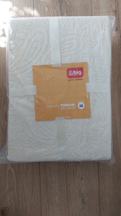 Nowa narzuta kremowa Throw Homla 220x240 cm
