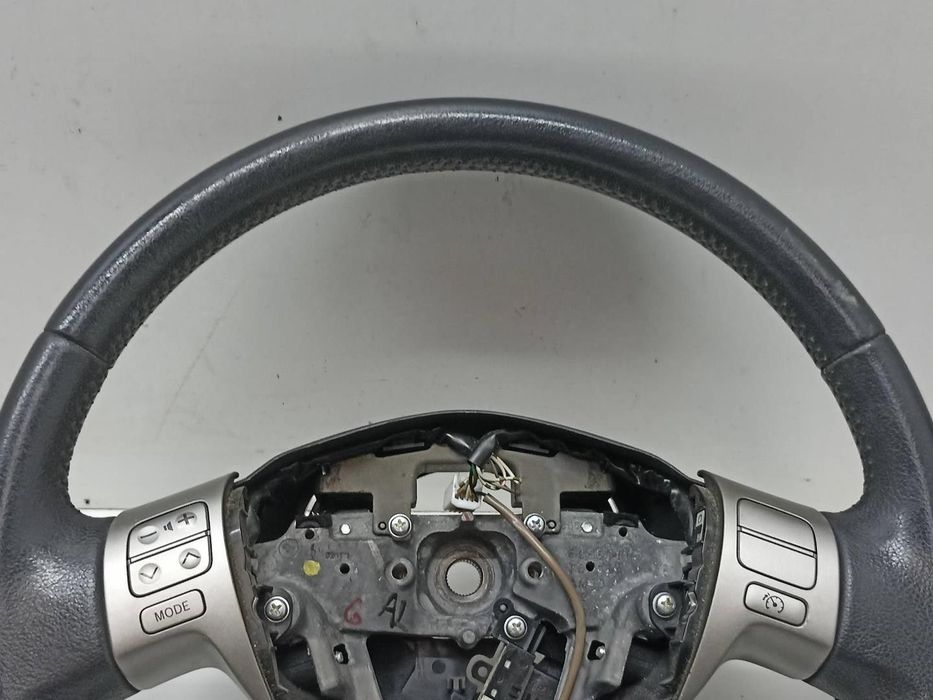 VOLANTE TOYOTA AURIS 2008