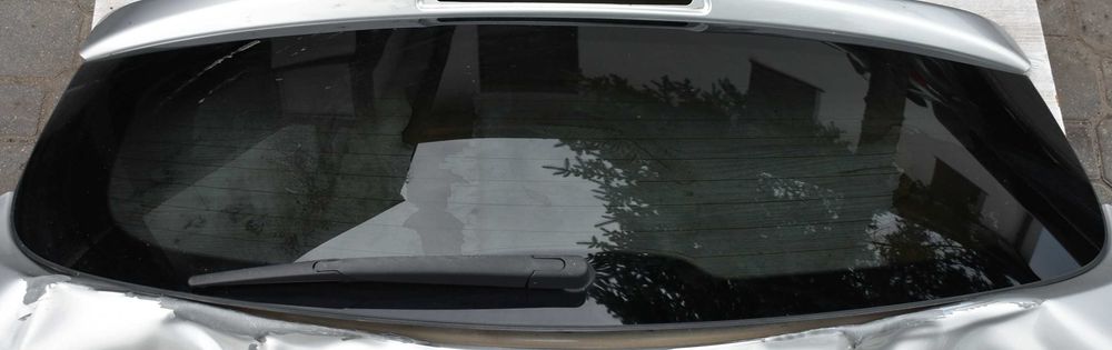 Nissan Quashqai J10 lift szyba tylna klapy bagażnika