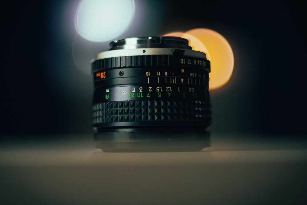 Minolta MC W.Rokkor-SG 28mm f/3.5 – stan bdb, oryginalne dekielki