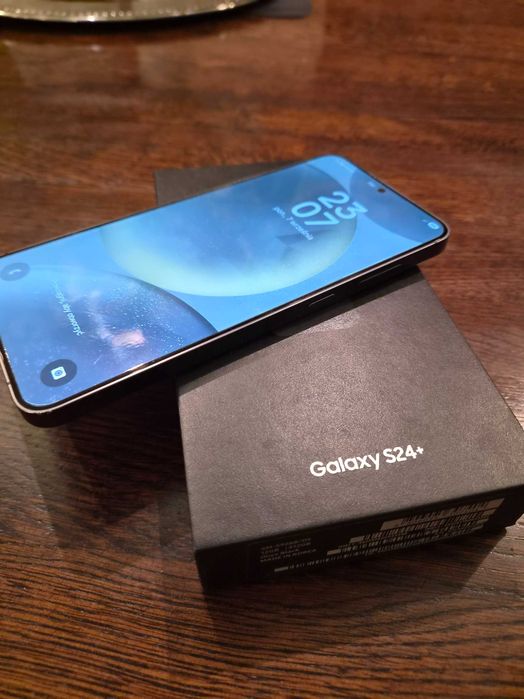 Telefon Samsunga Galaxy S24 Plus