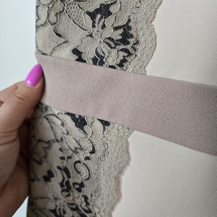 Sukienka 46 krótki rękaw plus size wieczorowa