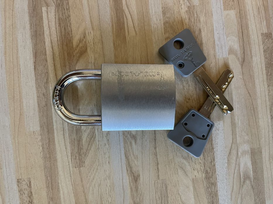 Замок навесной MUL-T-LOCK G47 7x7 (2 ключа)