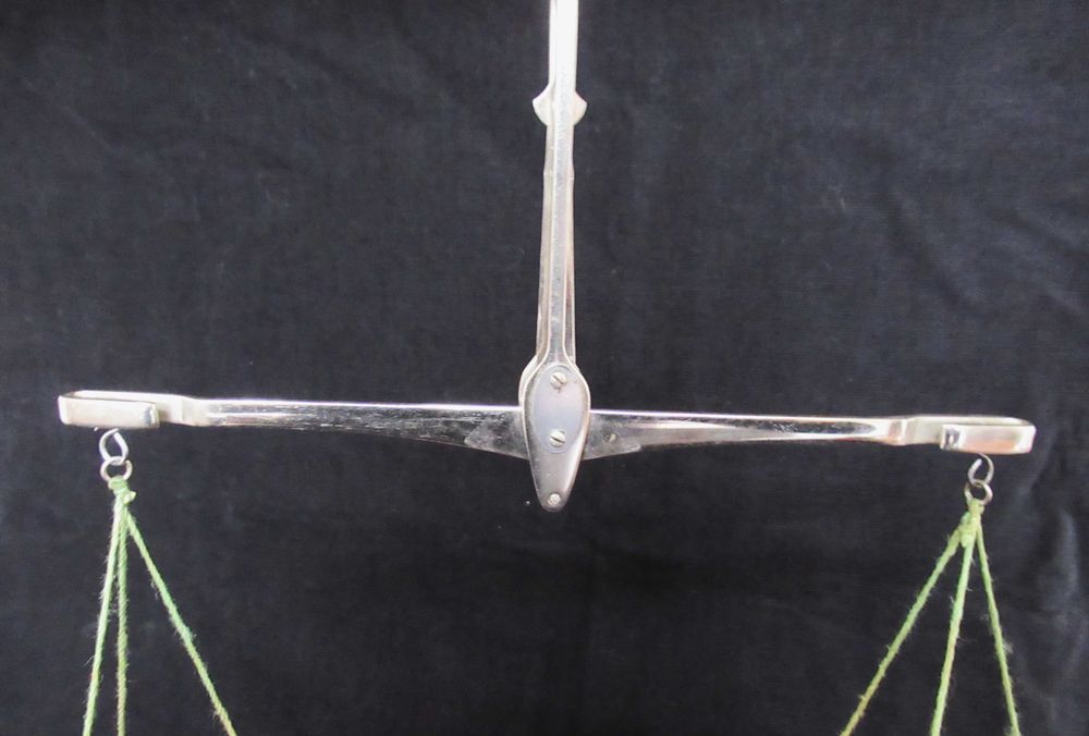 Balança Suspensão - U.R.S.S. (Ref. 8)