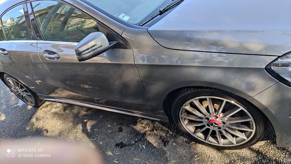 Mercedes A200d AMG-line