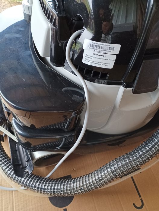 Odkurzacz piorący-ELISE