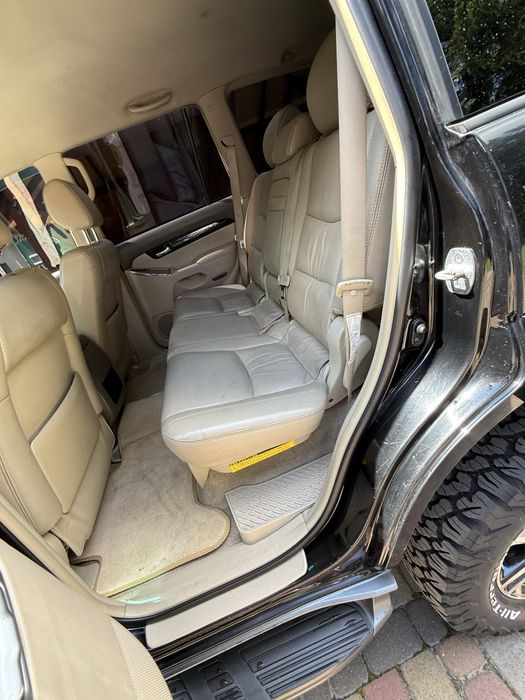 TOYOTA Land Cruiser 120 Prado