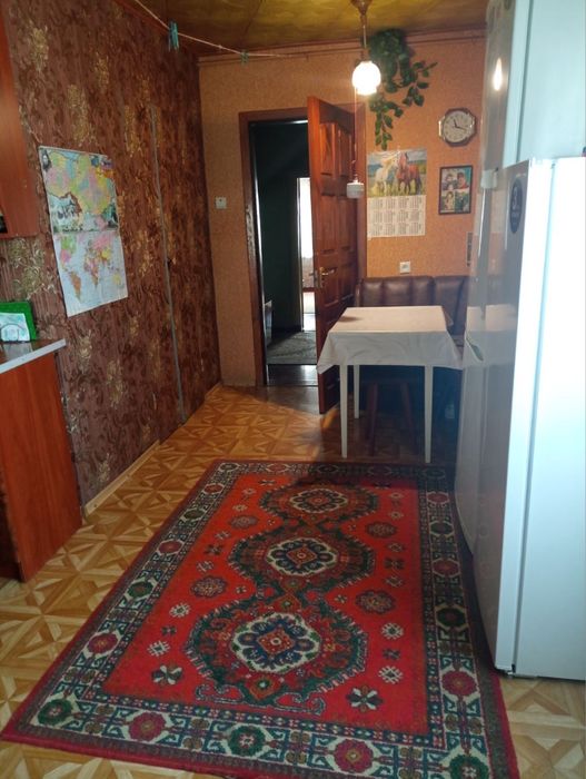 Продам часину будинка в центрі Зміїва