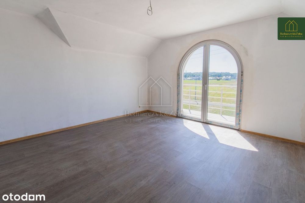 Przestronny dom z dużą działką - Jasło, Krajowice