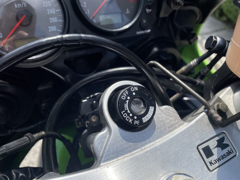 Caca様の専用出品 kawasaki ninja zx r - купити мотоцикл - Ціна на OLX.ua