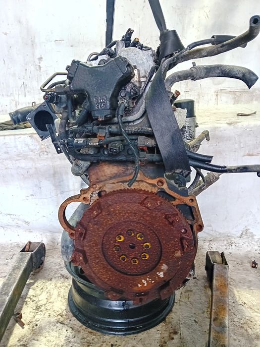 Motor completo KIA Carens II (FJ)