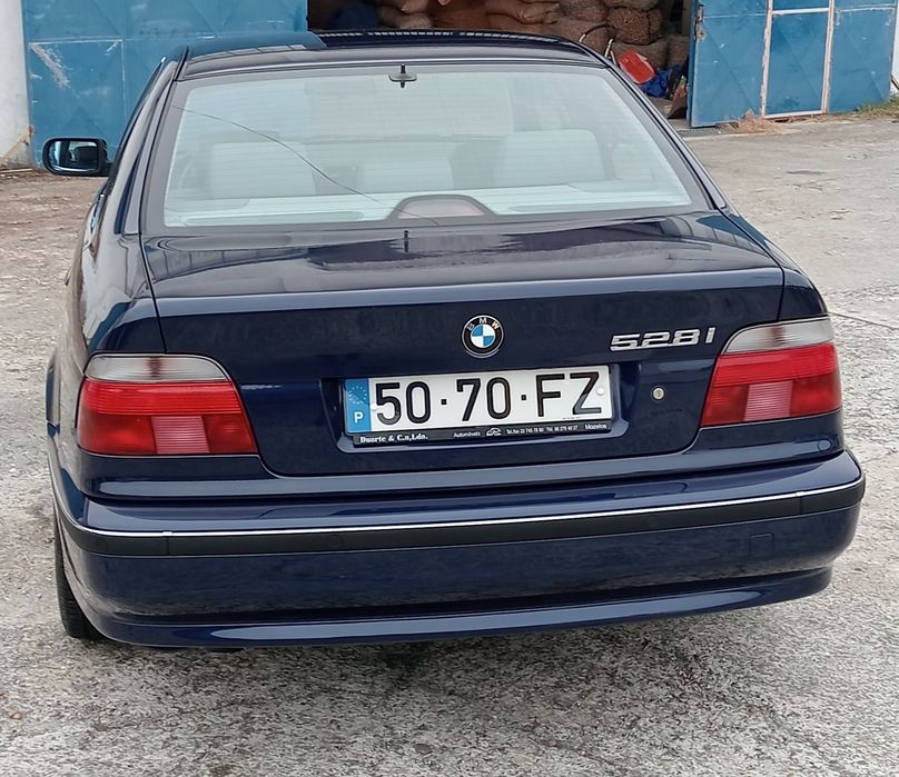BMW e39 528i Manual — photo 4