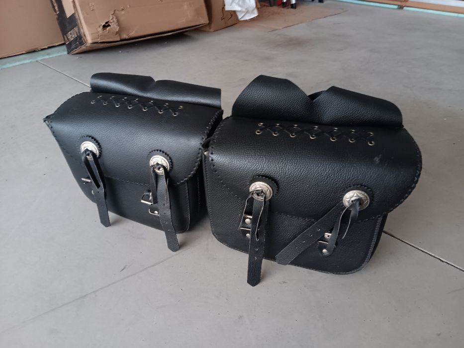Alforges custom em pele