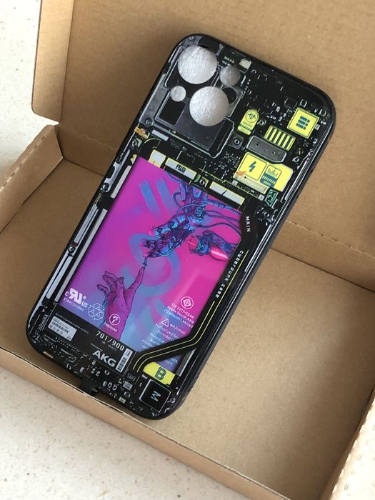 Iphone 14 бампер, що світиться