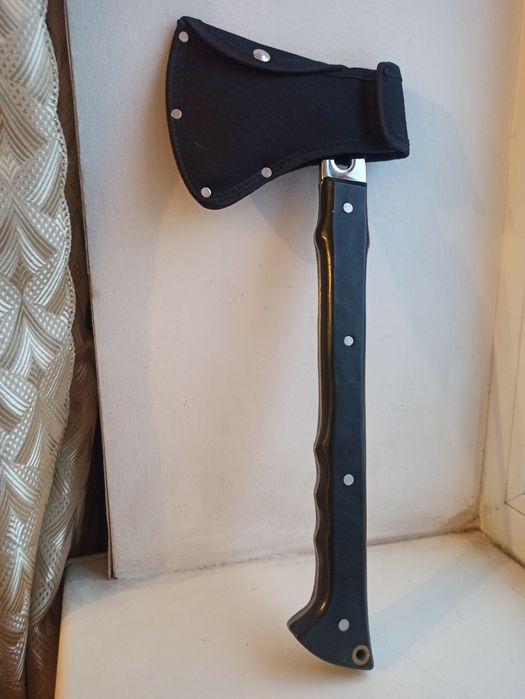 Топор туристический