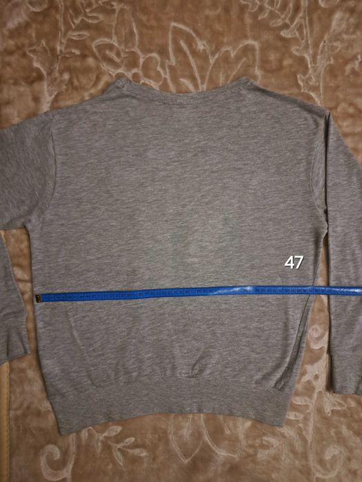 Sweter z sarenką