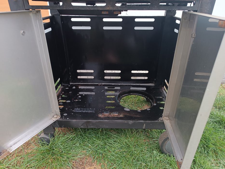 Grill gazowy - ogrodowy