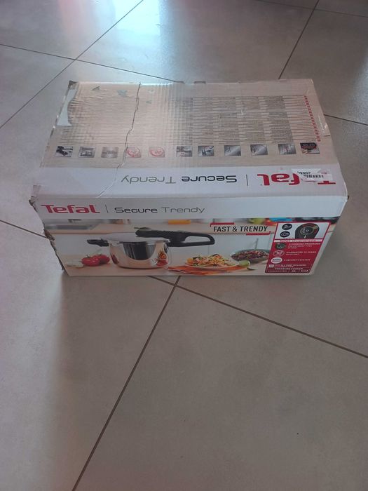 Szybkowar Tefal  secure trendy 4L p2580400
