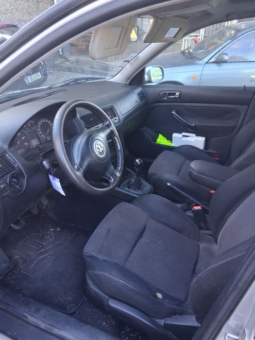 VW Golf 1.6 Gasolina/GPL