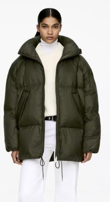 Пуховик arket новая коллекция