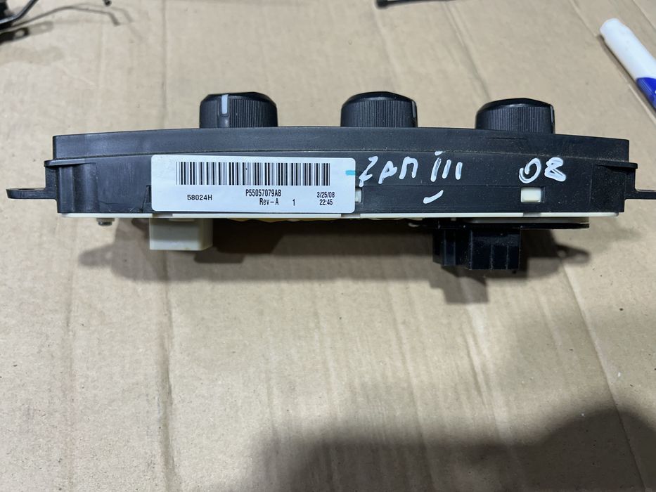 Dodge Ram 2002-08 modul klimatyzacji
