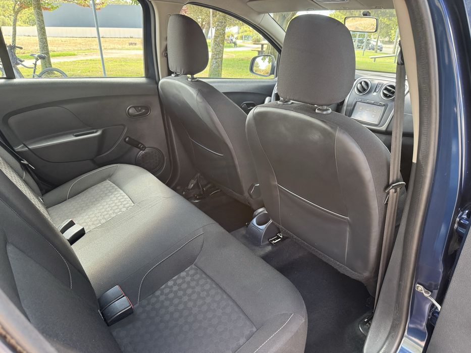Dacia Logan MCV — fotografia 8