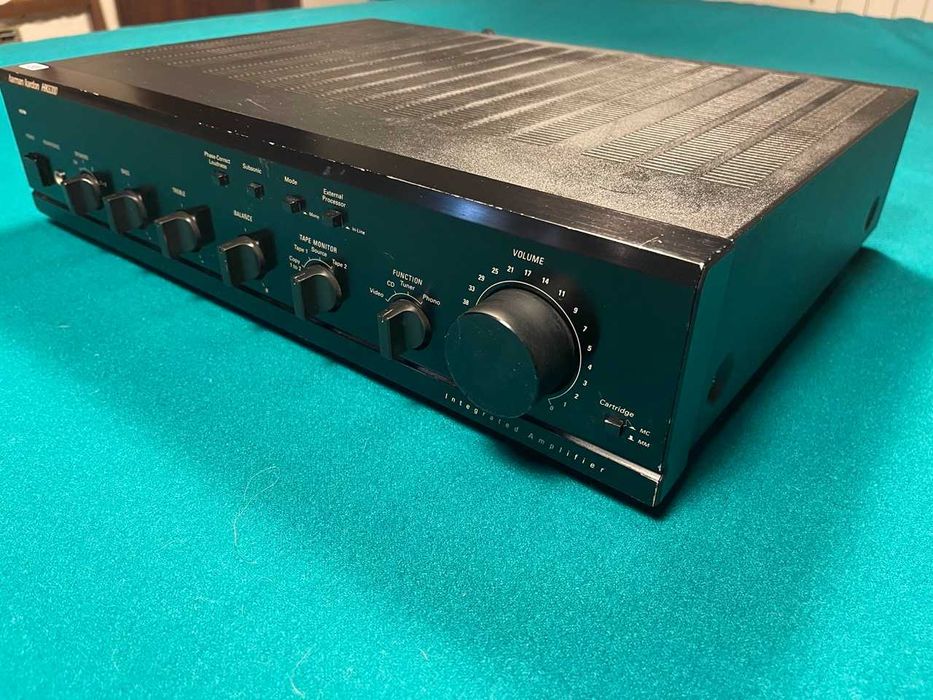 Amplificador Integrado Harman Kardon HK6300