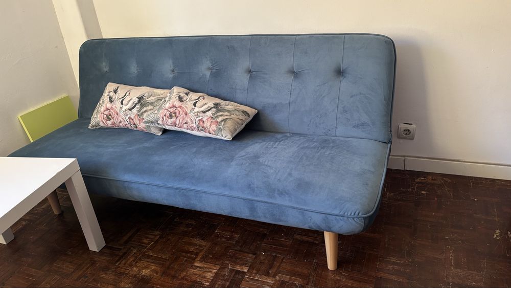 Sofa cama em veludo