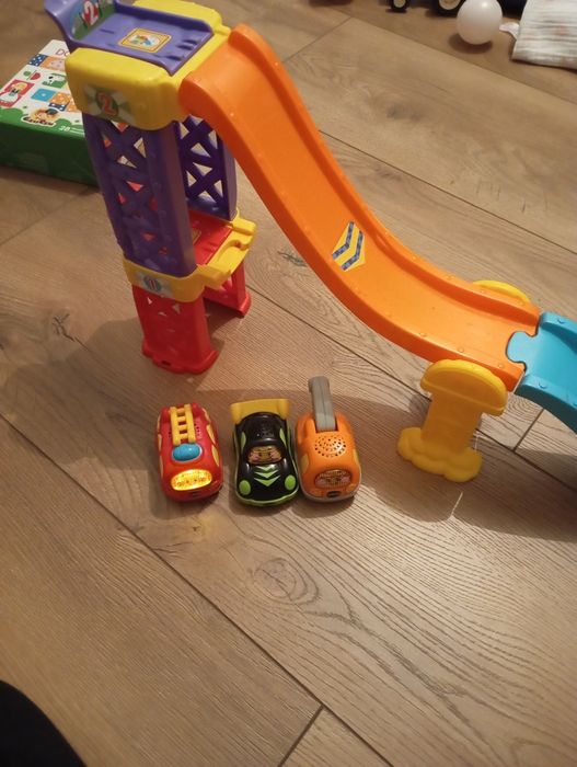 Zjeżdżalnia tut tut  rampa bo tech plus 3 samochodziki