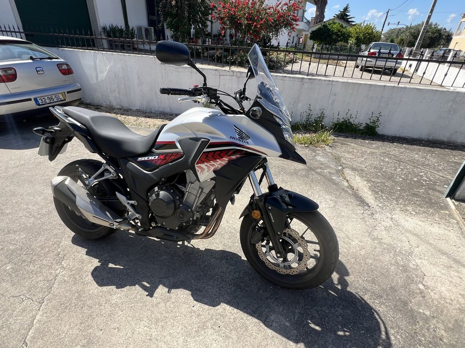 Honda cb500x muito estimada