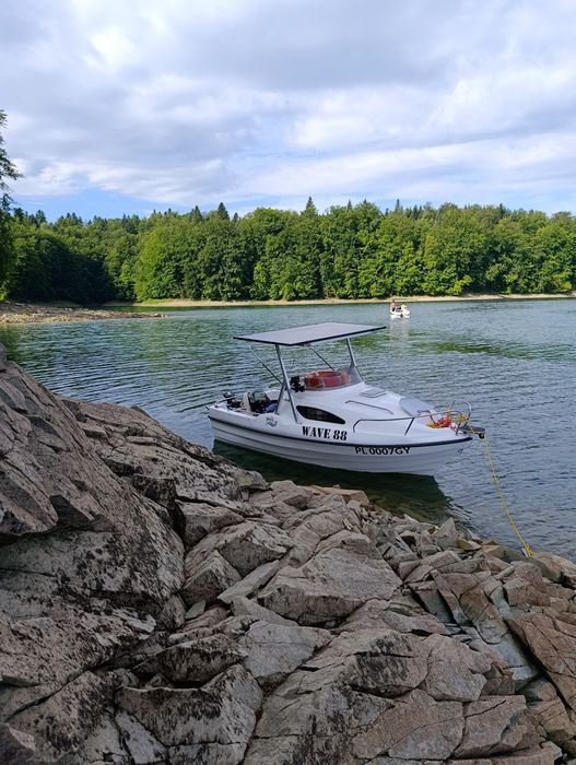 Łódź motorowa kabinowa - elektryczna