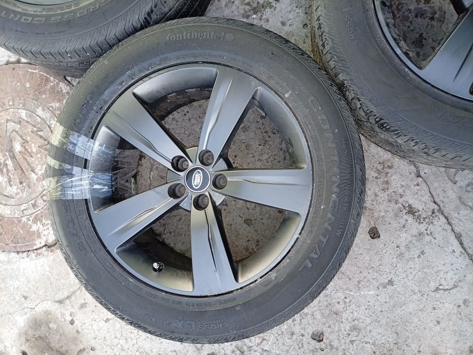 Диски с резиной Land Rover Velar 255/55 R19 оригинал ID:02