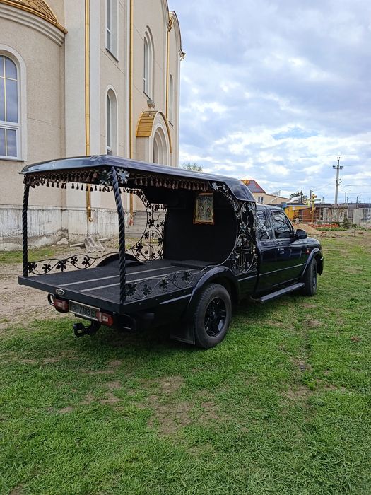 Катафалк Ford Ranger