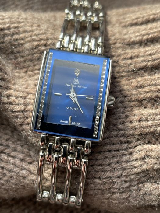 Часы наручные женские годинники наручні лот 3 штуки