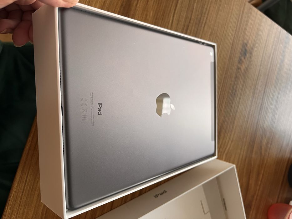 Ipad 9 generacji wifi + cellular brak śladów użytkowania