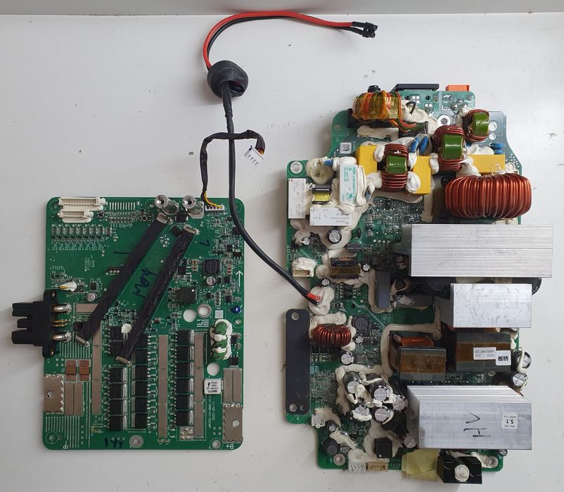 Плата инвертора и bms от зарядной станции EcoFlow delta 2