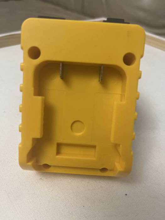 Лампа прожектор 48 W DeWalt usb (без акумулятора)