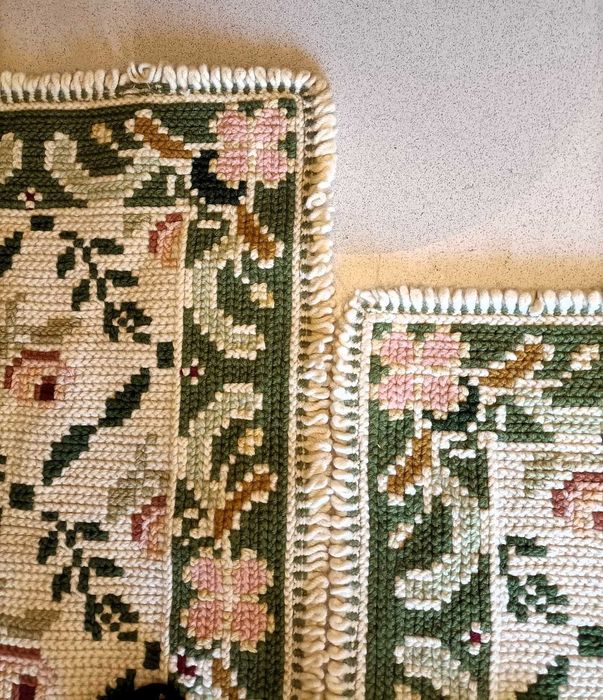 Tapetes de Arraiolos Arte, Tradição, Elegância no Seu Espaço - ref. R1