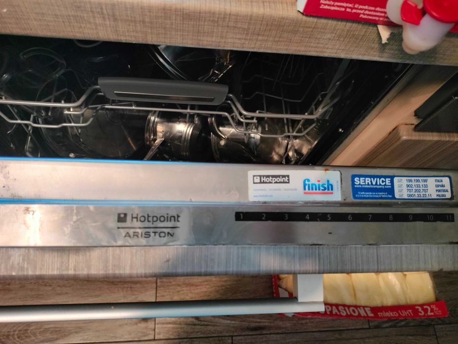 zmywarka Ariston - Hotpoint do zabudowy 60