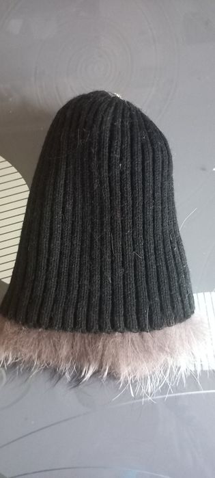 Шапка хутряна жіноча