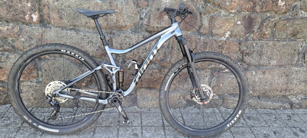 Giant stance (como nova)