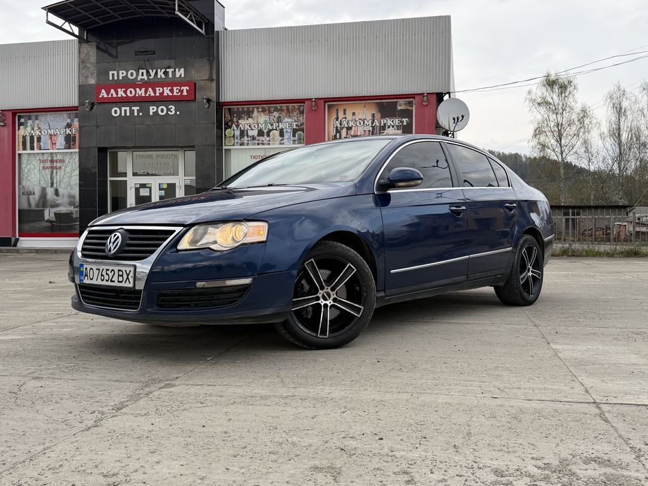 Volkswagen Passat [ Comfortline ]