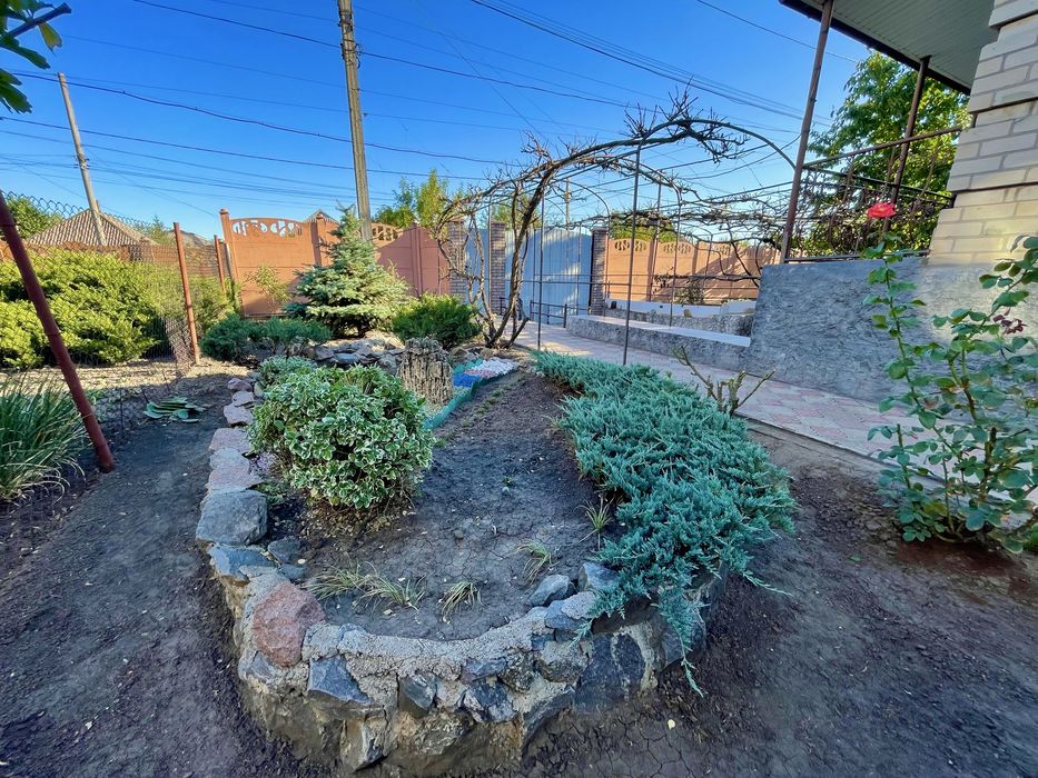 Продаж будинку в Довгинцівському районі