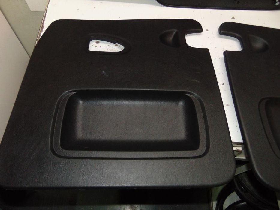 Renault traffic ou opel vivaro 2007 quartelas trás