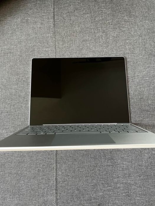 microsoft surface laptop go intel core i5 64gb