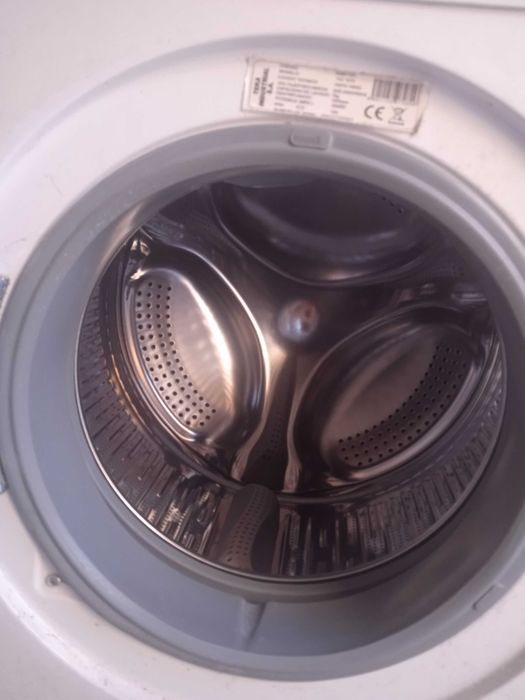 Máquina de Lavar avar Roupa Teka