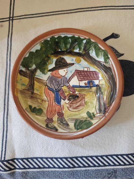 Prato decorativo antigo (São Pedro do Corval)